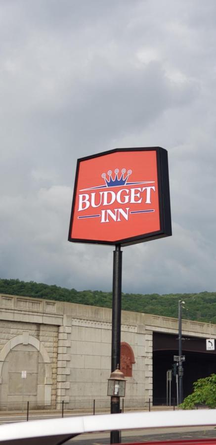 Budget Inn Хорсхедс Екстериор снимка